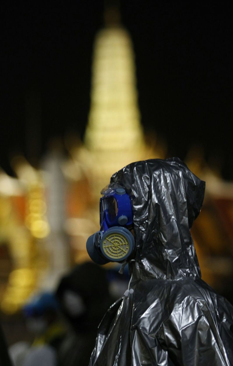 “ทหาร”สู้โคโรนา เปิดปฏิบัติการ ล้างกรุงกลางดึกหลายพื้นที่