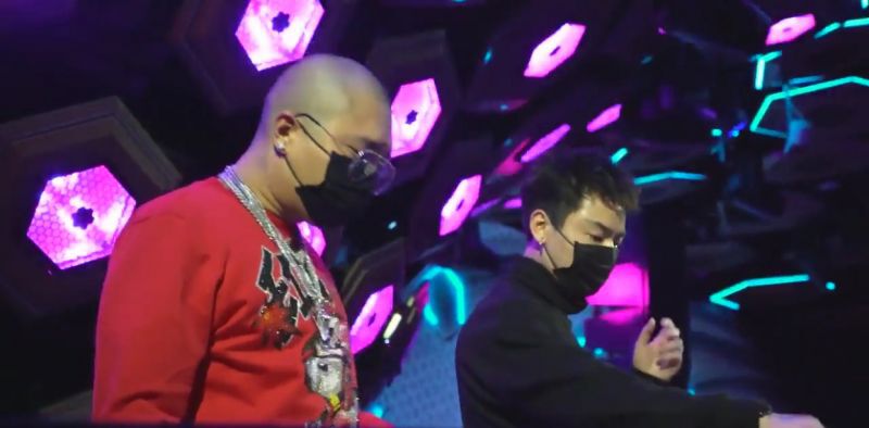 เซี่ยงไฮ้เปิดผับออนไลน์หวังผู้ฟังผ่อนคลายไวรัสระบาด