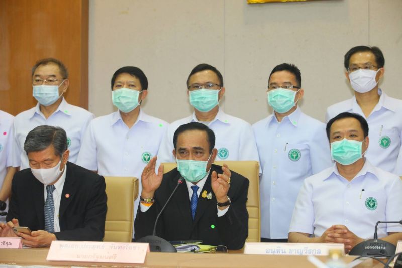  “บิ๊กตู่”ขู่ผู้ว่าฯ  ให้อำนาจแล้ว บริหารไม่ได้ตามนโยบายก็"ย้าย"