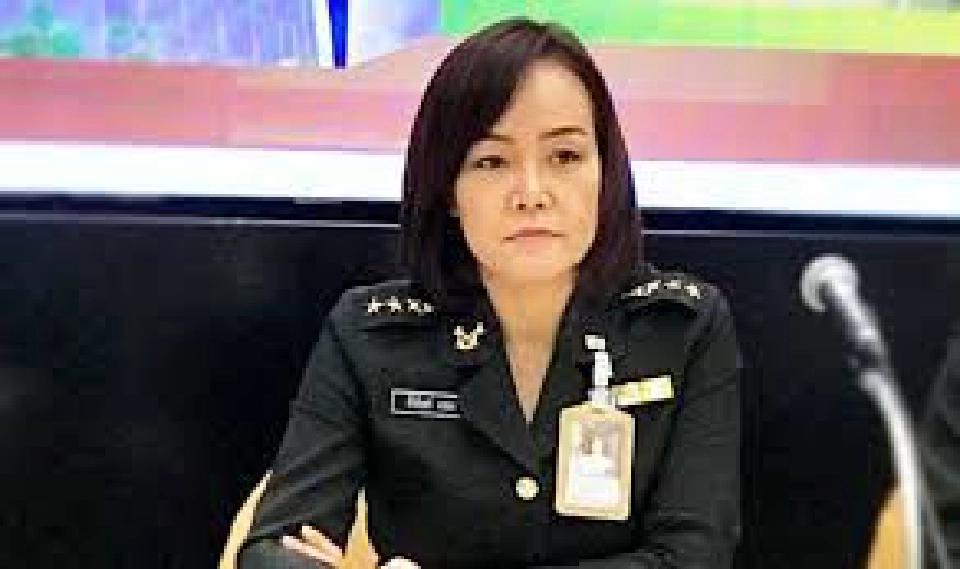  พ.อ.หญิงศิริจันทร์ งาทอง 