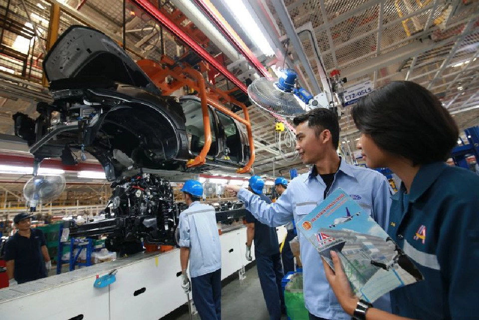 “ฟอร์ด”หยุดผลิต 2 โรงงานในไทยชั่วคราว