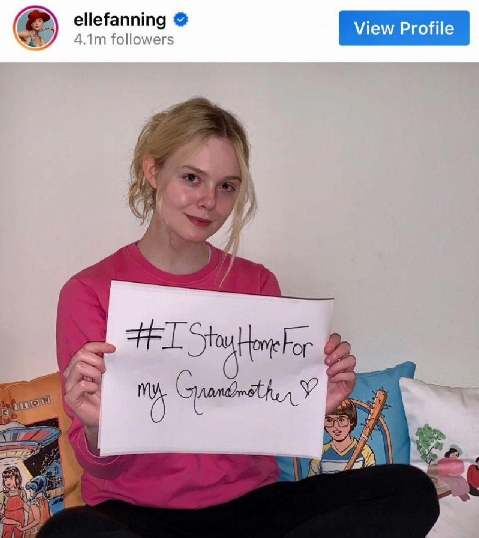 เอลตัน จอหน์-เบคแฮม รณรงค์อยู่บ้านเพื่อคนที่คุณรัก