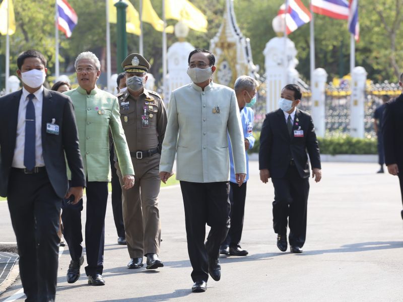 เบื้องหลัง มติครม.คอนเฟอเรนซ์ เคาะใช้ "พรก.ฉุกเฉิน"