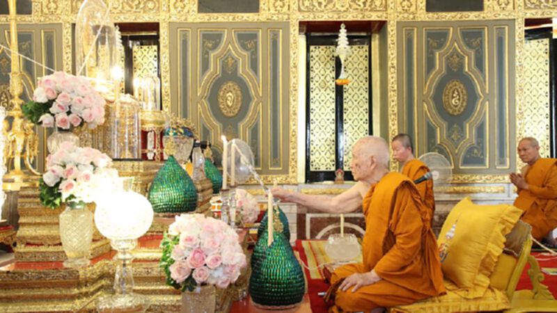 บรรยากาศ"สวดมนต์"เพิ่มพลังใจ ปัดเป่าโควิด-19 บรรยากาศ"สวดมนต์"เพิ่มพลังใจ ปัดเป่าโควิด-19