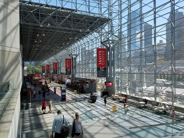 ศูนย์การประชุมจาวิตส์ (Javits Convention Center)ในนิวยอร์ค