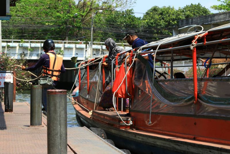 เรือแสนแสบ -ด่วนเจ้าพระยากลับลำเปิดบริการปกติ  