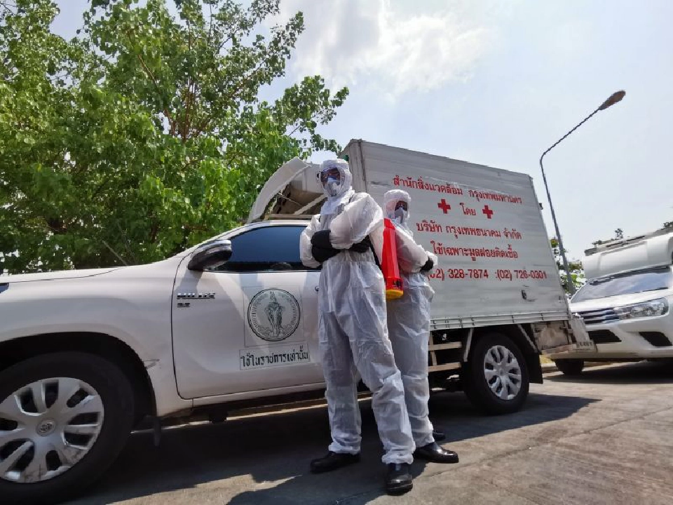 กรุงเทพธนาคม จัดชุดเฉพาะกิจเก็บขยะปนเปื้อนเชื้อโควิด