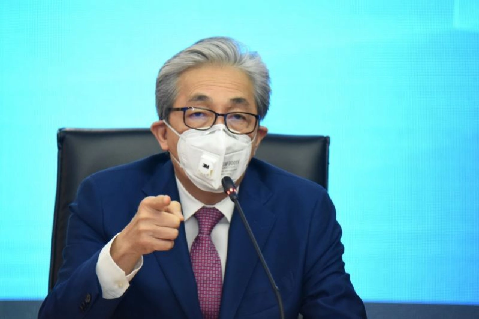 สมคิด จาตุศรีพิทักษ์