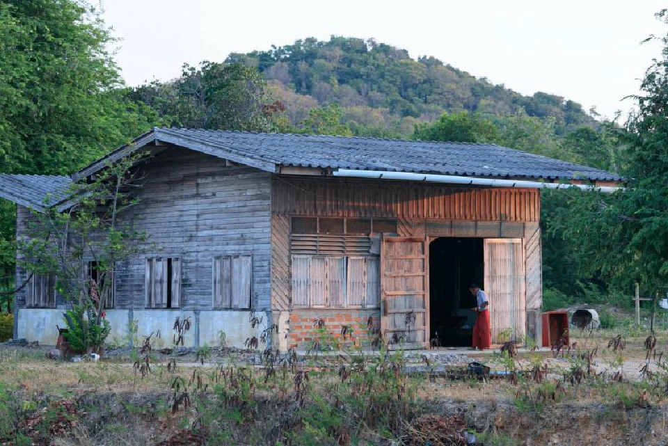 เกาะพะลวย ต้นแบบพลังงานสะอาด