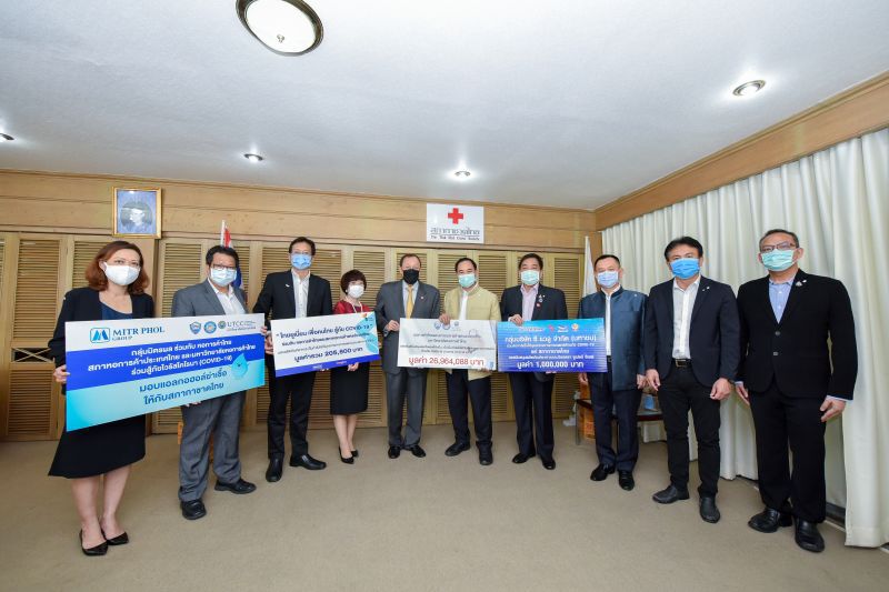 หอการค้าไทยนำทีมบริจาค 27 ล. ให้ 7 ร.พ.สู้ภัยโควิด
