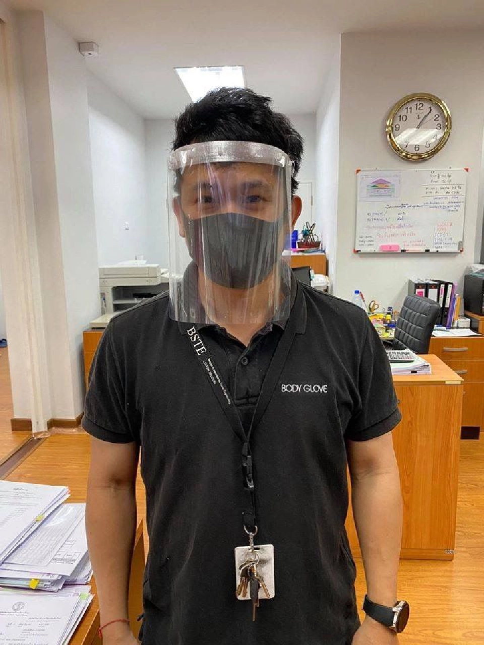 มช.ผลิต BMEi CMU face shield ทำความสะอาดกลับมาใช้ใหม่ได้