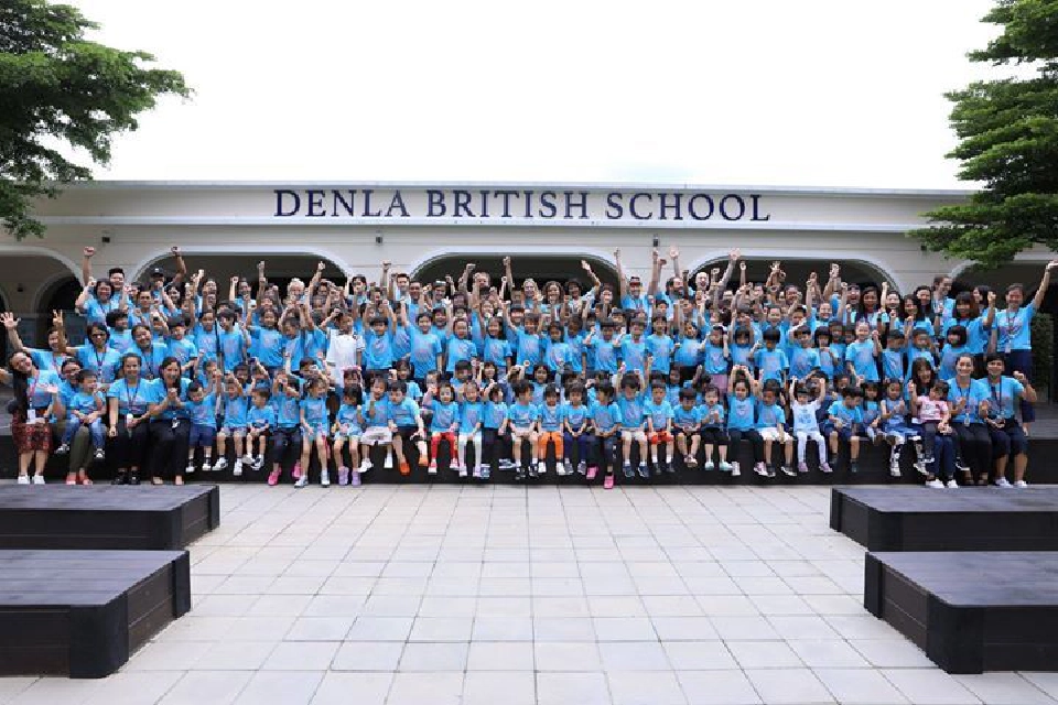 หั่นค่าเทอม 30%  ร.ร.นานาชาติ “เด่นหล้า”  ปรับแผนสู้โควิด 