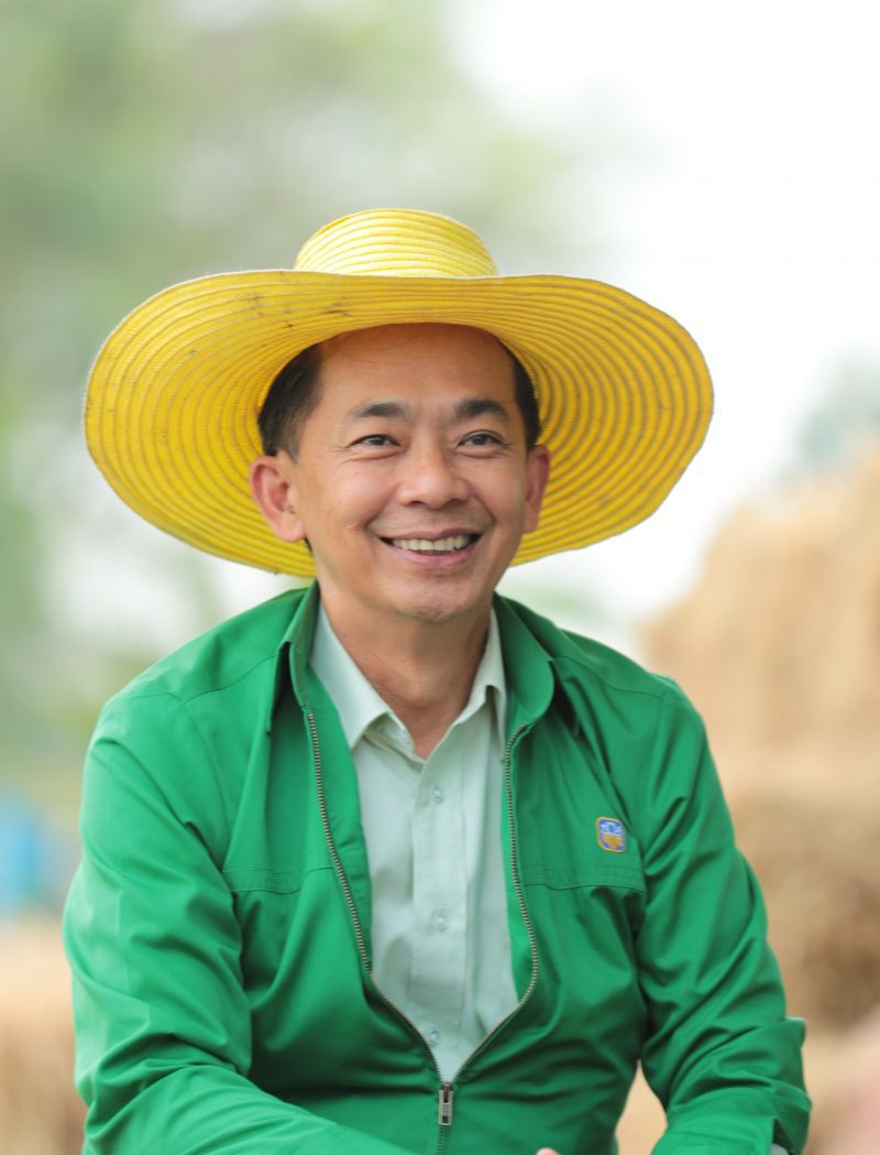 อภิรมย์ สุขประเสริฐ