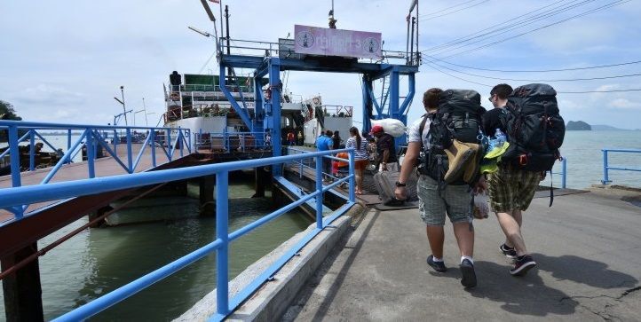 เกาะสมุย ยกระดับสกัดโควิด-19