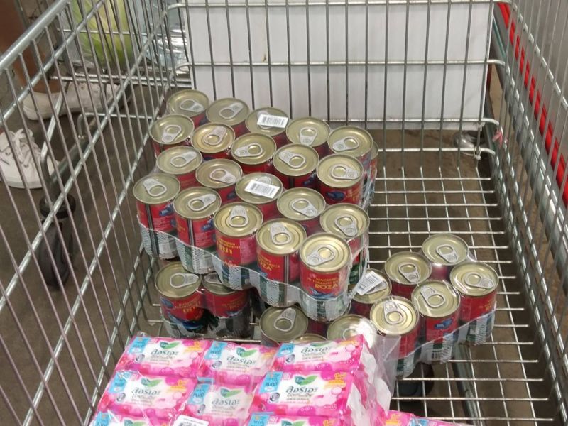 แห่กักตุนอาหาร เหตุข่าวลือเคอร์ฟิว 24 ชั่วโมง