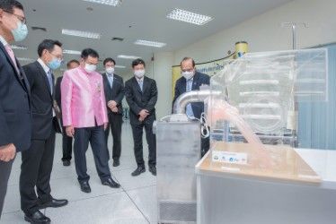 ปตท.สผ. ผนึกพันธมิตรส่งเตียง-กล่องทำหัตถการความดันลบช่วยแพทย์