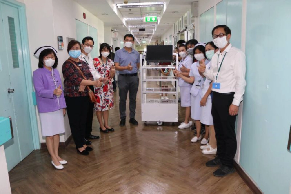 มช.คิดค้นหุ่นยนต์ผู้ช่วยพยาบาล ลดเสี่ยงผู้ปฏิบัติงาน