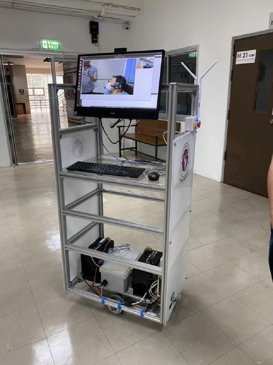 มช.คิดค้นหุ่นยนต์ผู้ช่วยพยาบาล ลดเสี่ยงผู้ปฏิบัติงาน