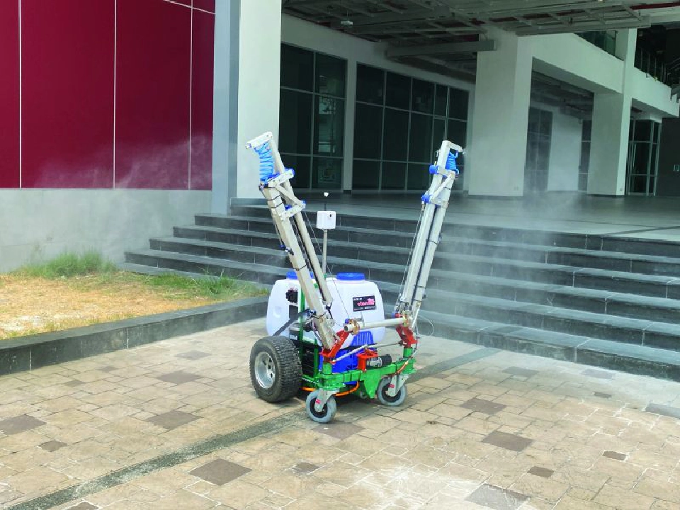 หุ่นยนต์ฉีดพ่นฆ่าเชื้อ