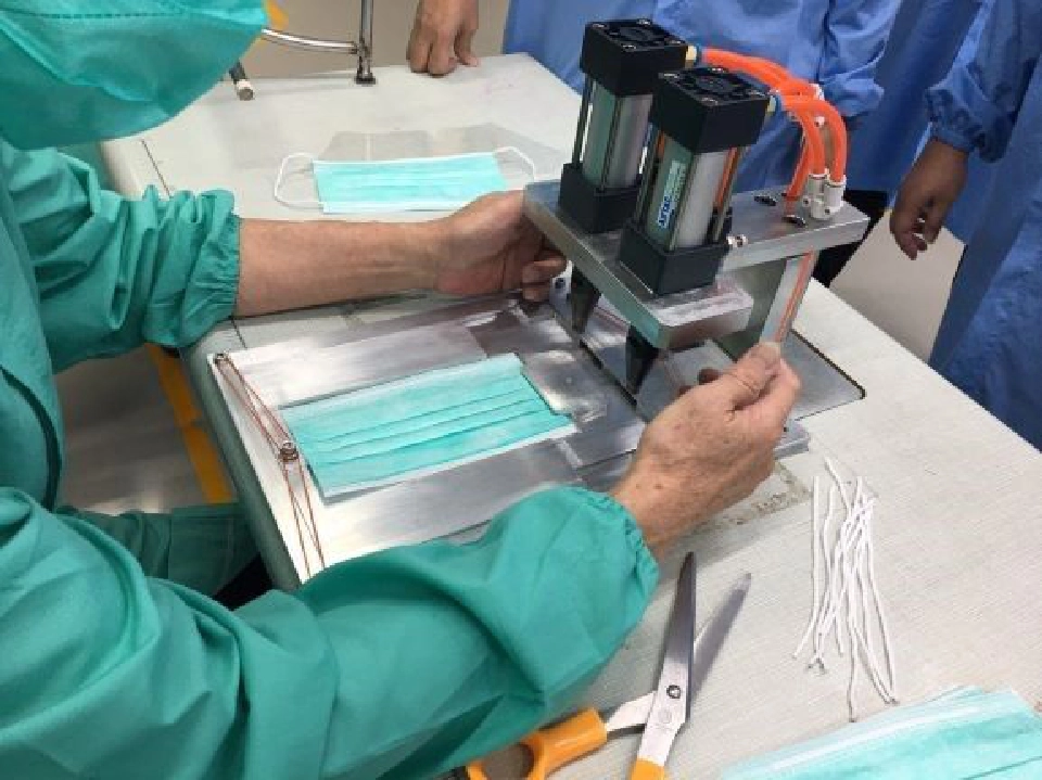 มจธ.ผลิตอุปกรณ์ช่วยโรงงานเพิ่มกำลังผลิตหน้ากากอนามัย