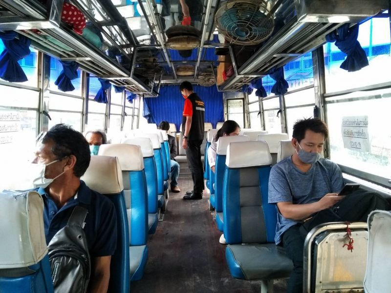 ขนส่งตรวจเข้มข้นเน้นระยะห่าง