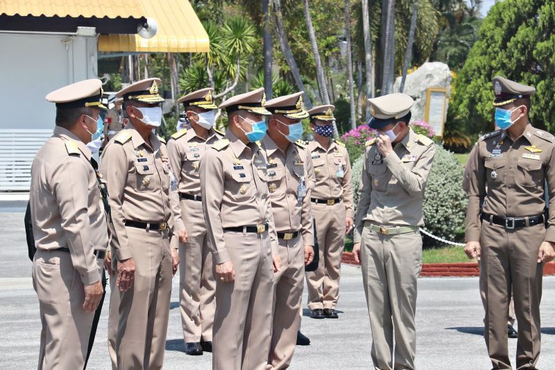 รับน.ร.AFS162 คนกลับจากสหรัฐเข้ากักตัวที่สัตหีบ