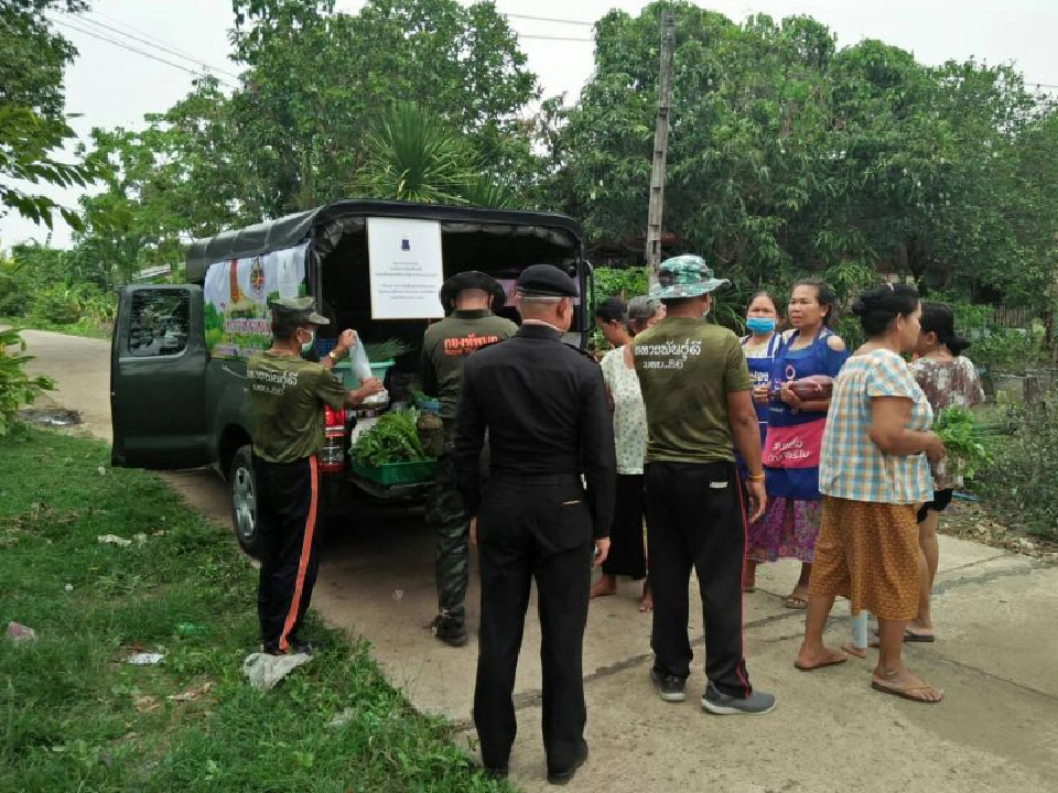 ทหาร”ขายผัก”ช่วยลดค่าใช้จ่าย