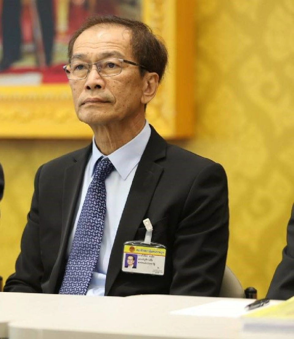 นายวิเชียร ชวลิต