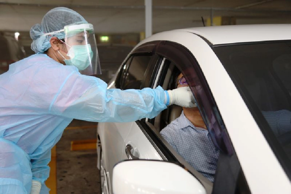 นครธน ตรวจโควิด-19 ฟรี  6 ชม.รู้ผล 