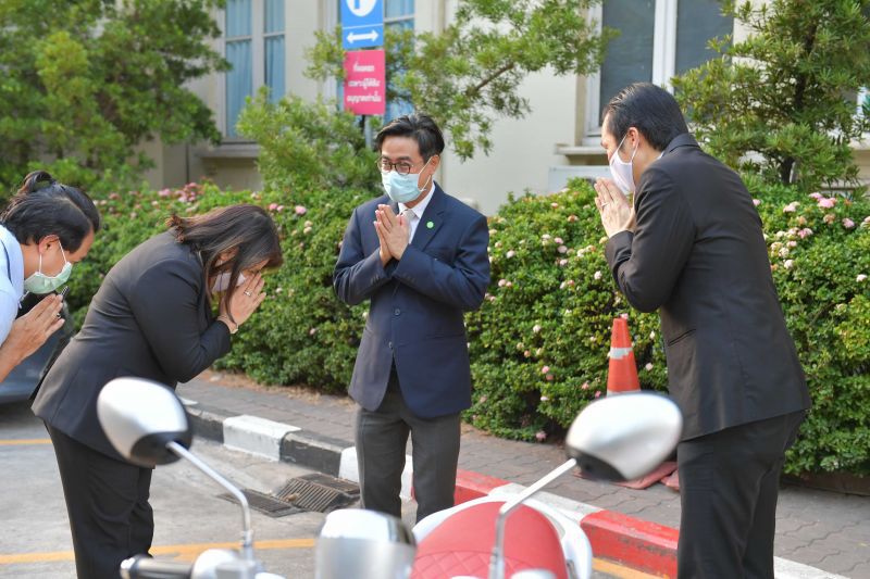 ยามาฮ่า ส่งมอบ"ฟีโน่" เพิ่มความคล่องตัวโรงพยาบาลจุฬาลงกรณ์