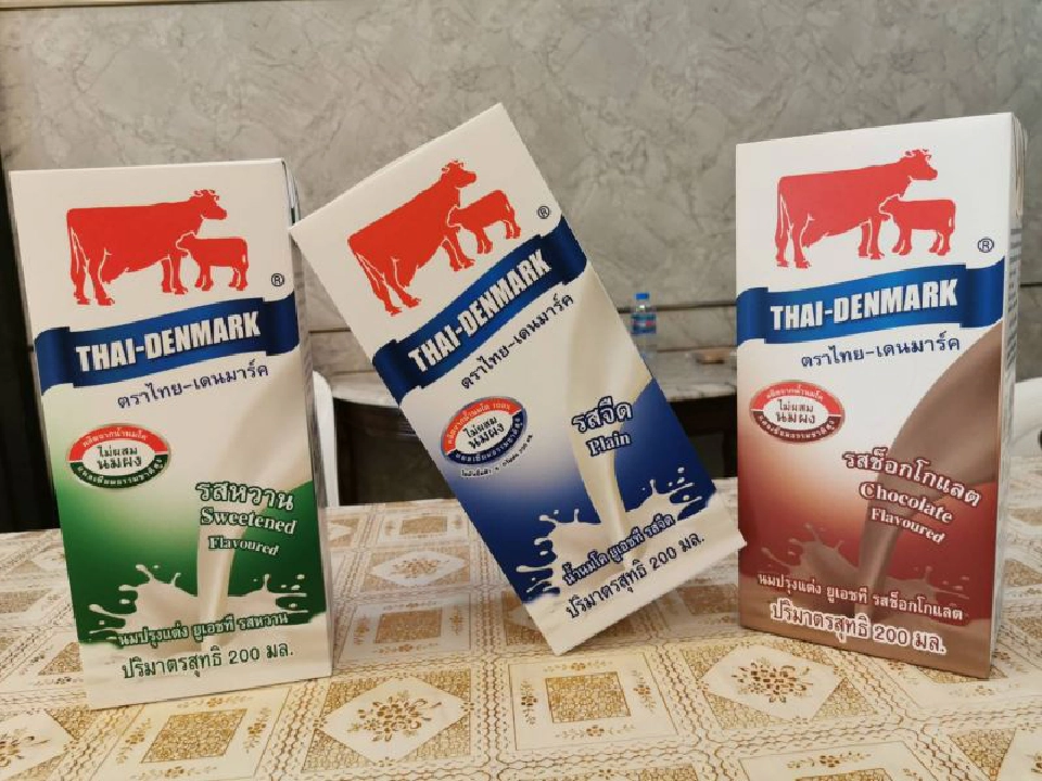 "เฉลิมชัย" แจกนมวัวแดงสู้ภัยโควิด