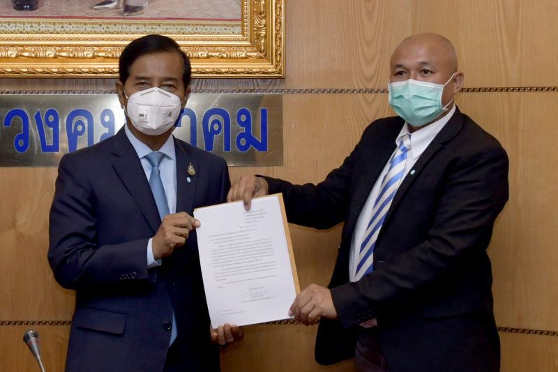 ยื่นร้อง “คมนาคม” ซ่อมถนนเขาหินซ้อน