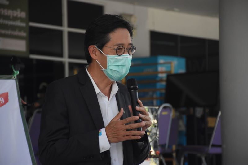 นายแพทย์ธเรศ กรัษนัยรวิวงค์