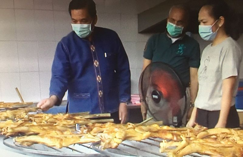 ไปรษณีย์ช่วยขาย”ไก่ย่างเขาสวนกวาง”