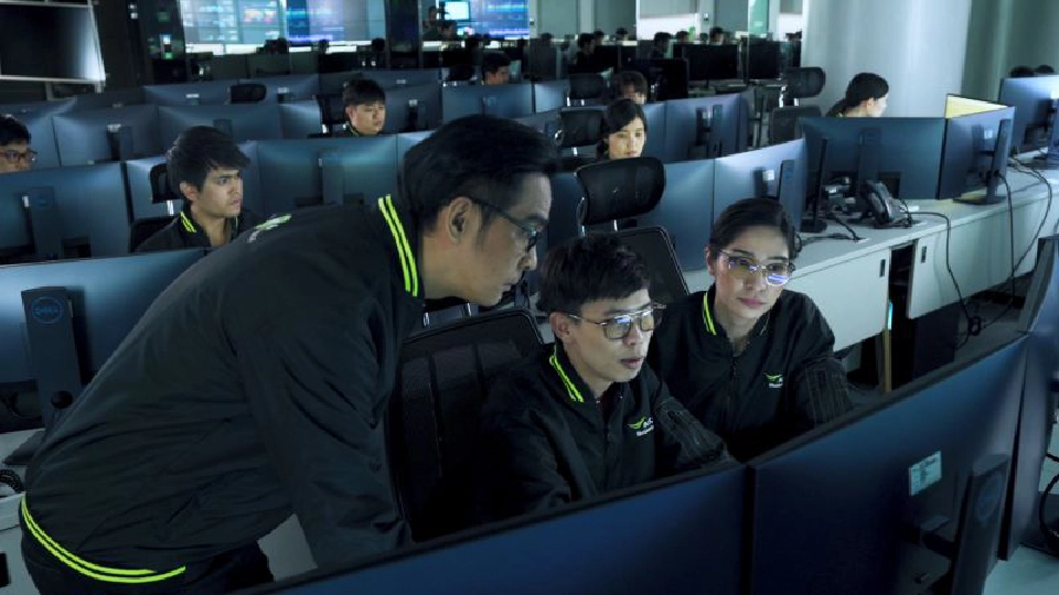 AIS ชี้ WFH หนุนภัยคุกคามไซเบอร์โต  127% พร้อมลุยตั้งศูนย์ CSOC เฝ้าระวัง 