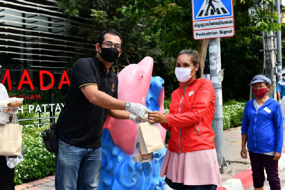 ฮาบิแททปันน้ำใจสู่ชาวพัทยาช่วงโควิด