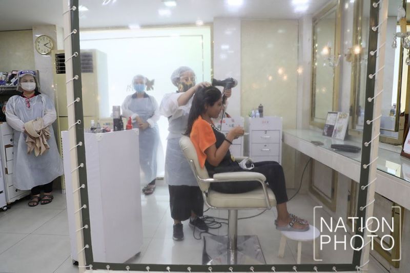 รวมฮิต วิถี New normal "ฉากกั้น" แบบไทยไทย 