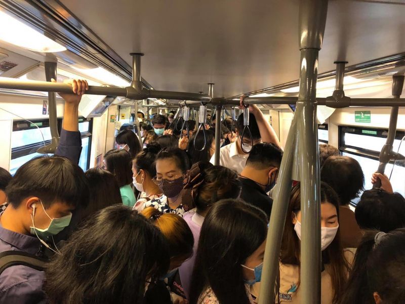 คลายล็อกโควิดคนใช้รถไฟฟ้าพุ่ง2เท่า