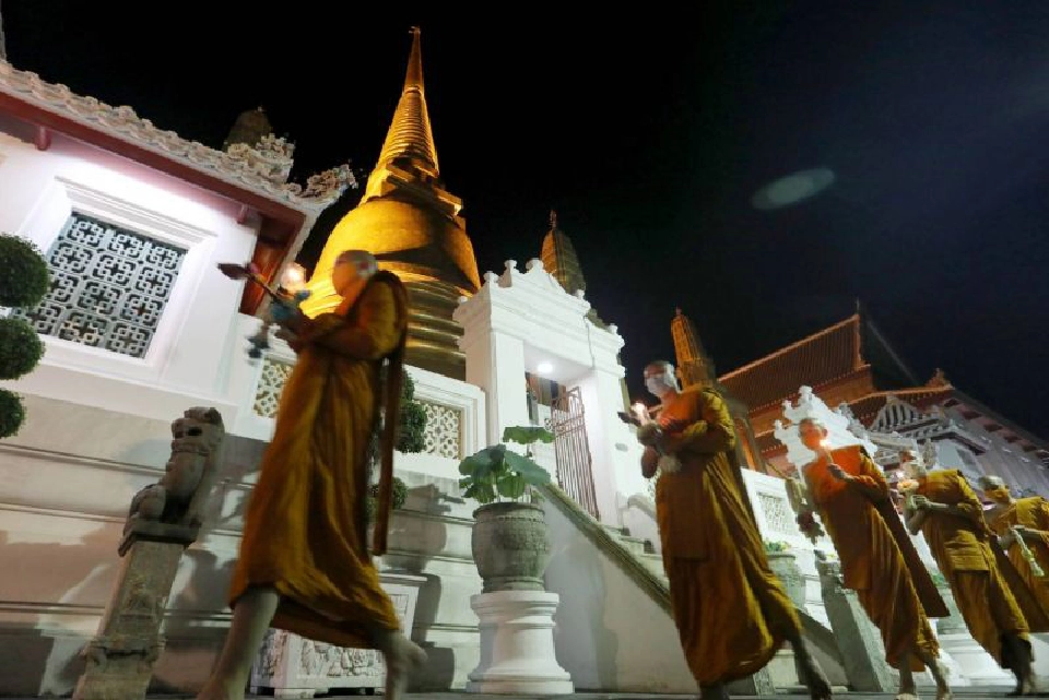 วันวิสาขบูชา