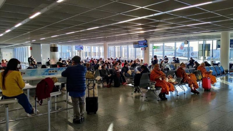 สถานกงสุลใหญ่ ณ นครแฟรงก์เฟิร์ตส่งคนไทยจาก 11 ประเทศกลับบ้าน