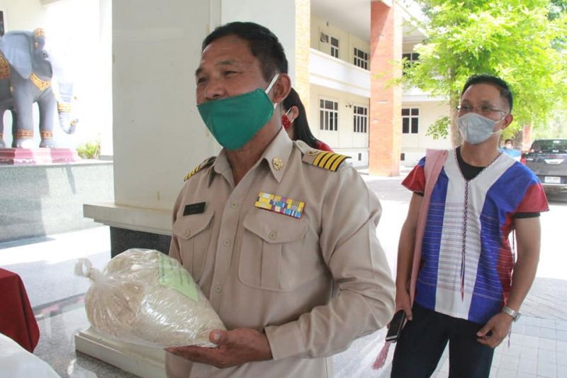 ข้าวสารเจ้า1,035ลิตรธารน้ำใจโบสถ์"บ้านห้วยขมนอก"