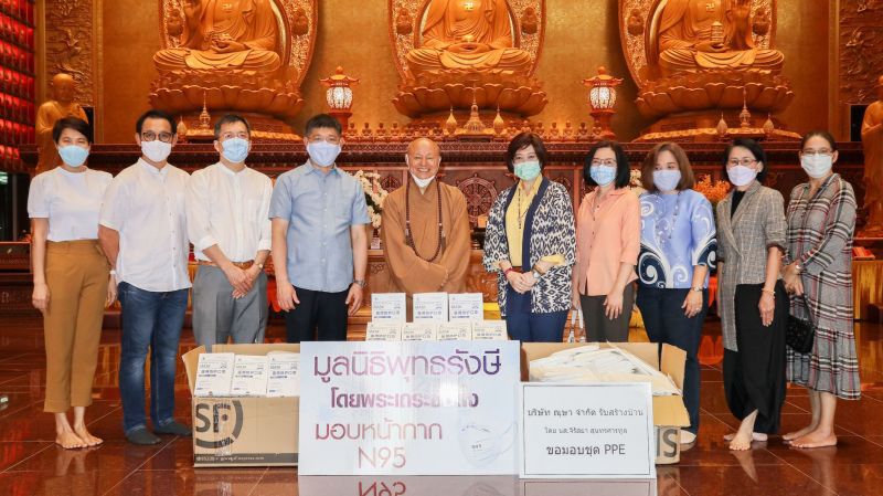 หน้ากาก-ชุดPPEมูลนิธิพุทธรังษี”อนุสรี”ส่งต่อศิริราช