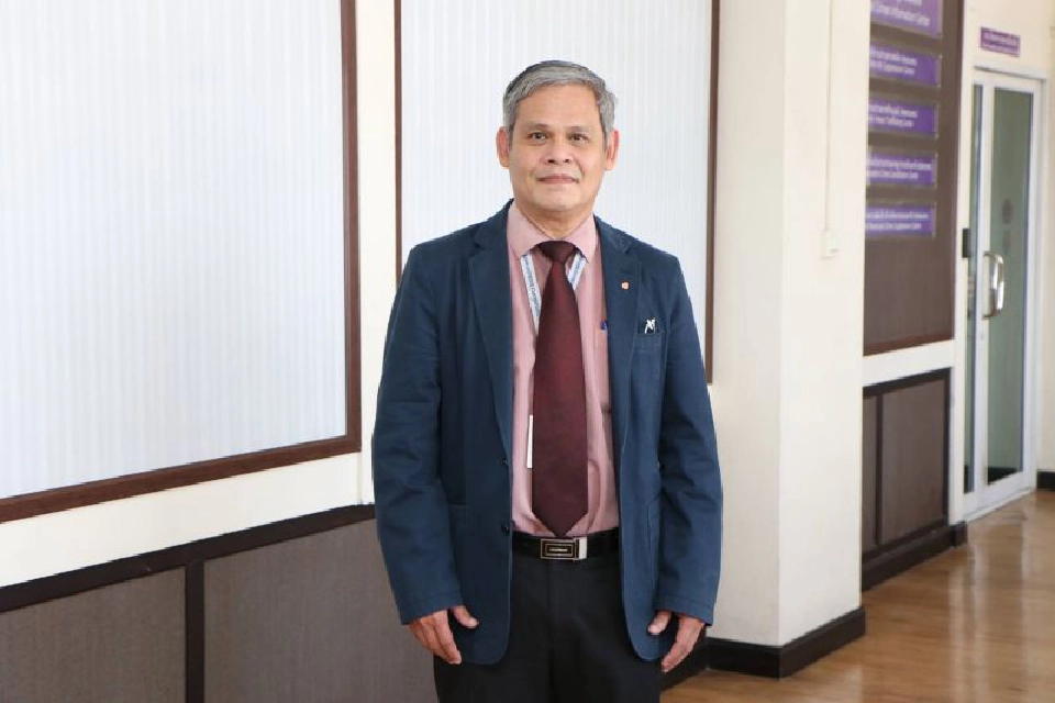 นายสุภกร บัวสาย