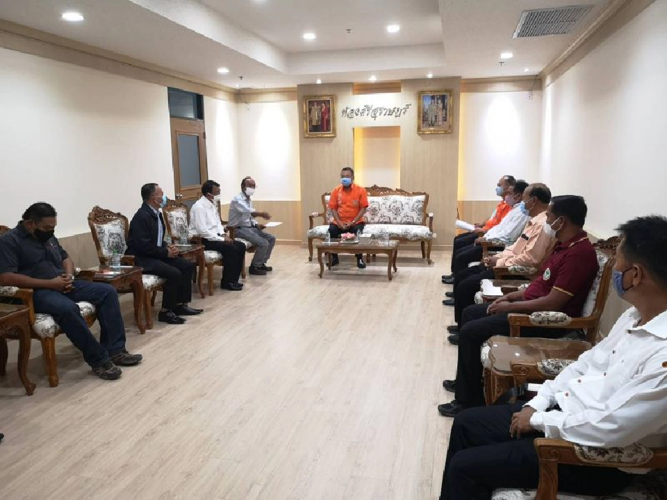 จี้ผู้ว่าฯ บีบโรงงานสกัดรับซื้อปาล์ม18%