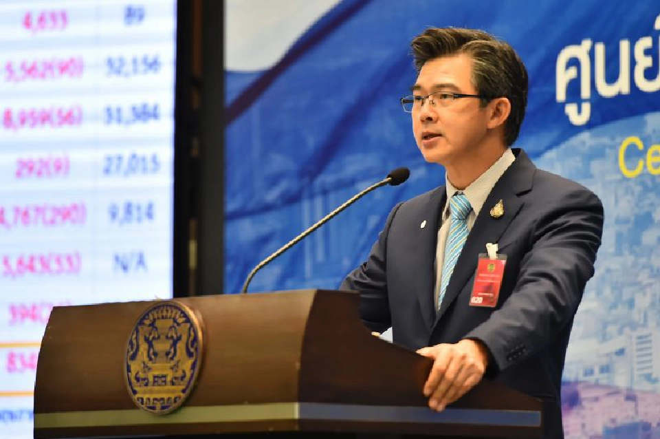 นายแพทย์ทวีศิลป์ วิษณุโยธิน โฆษกศบค. 