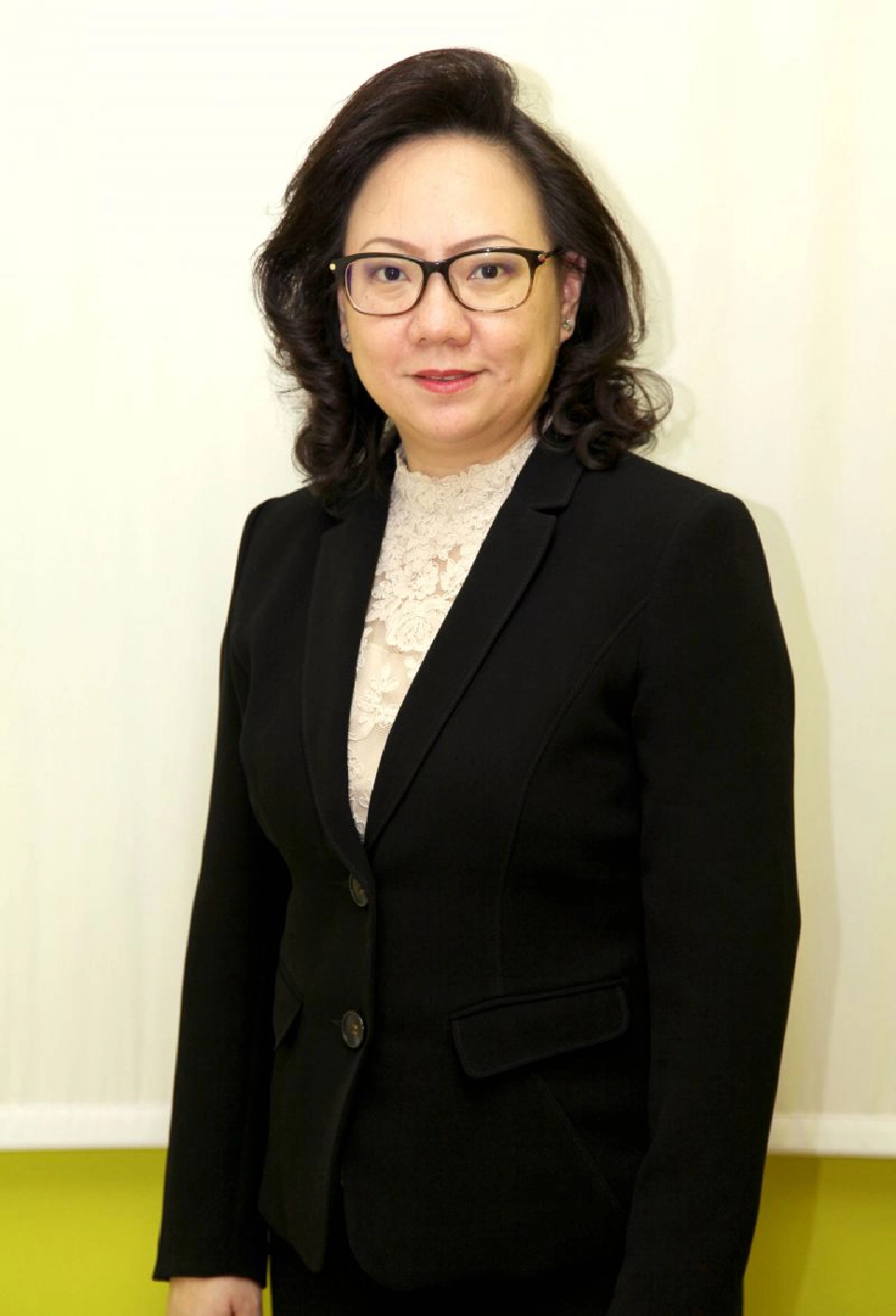 AIS เตรียมกลับมาทำงานปกติแบบ 50% ยันการ์ดไม่ตก