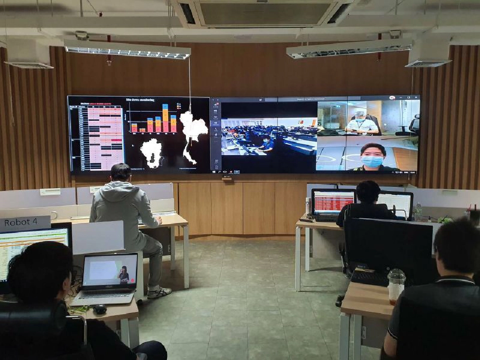 AIS เตรียมกลับมาทำงานปกติแบบ 50% ยันการ์ดไม่ตก