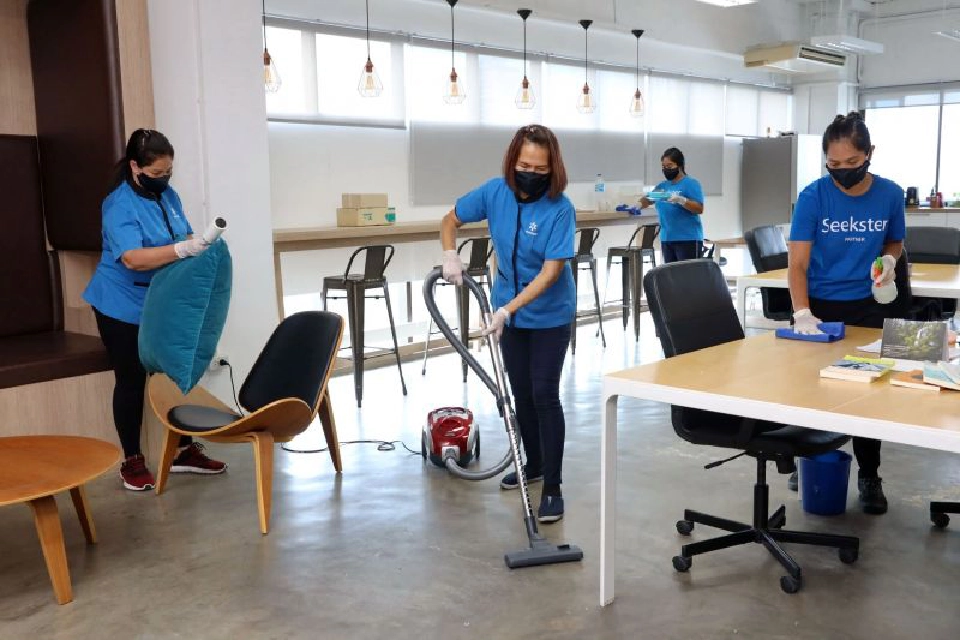 ดีแทคผนึก Seekster ทำความสะอาดออฟฟิศลูกค้า SME