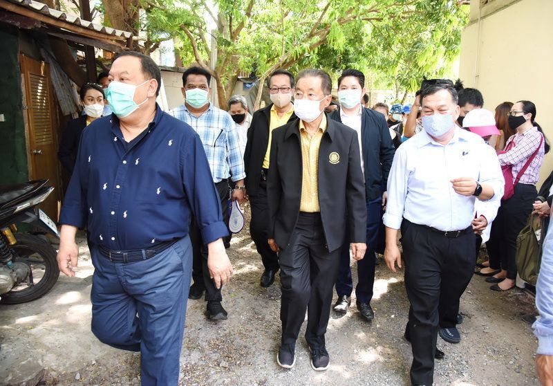  แรงงานผนึกพม.บุกชุมชนประเวศลุยสร้างงาน