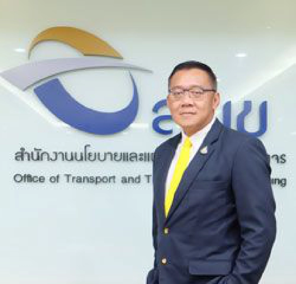 นายชยธรรมม์ พรหมศร